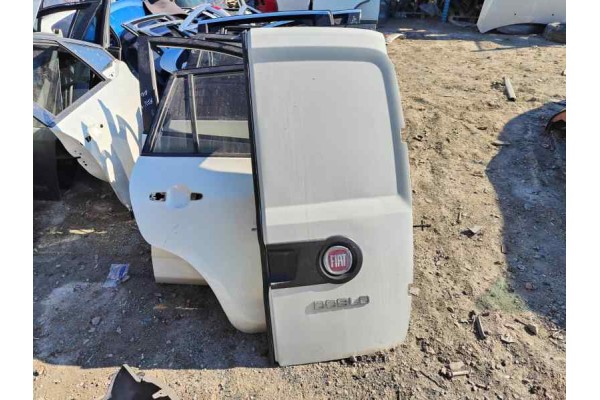 Recambio de puerta trasera derecha para fiat doblo 1.3 jtd 90 referencia OEM IAM   