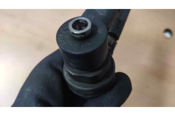 Recambio de inyector para opel astra h ber. 1.7 16v cdti referencia OEM IAM 0445110175 8123 04451101758123