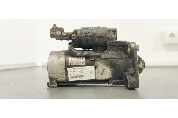 Recambio de motor arranque para chrysler voyager (rg) referencia OEM IAM 04727313AA  