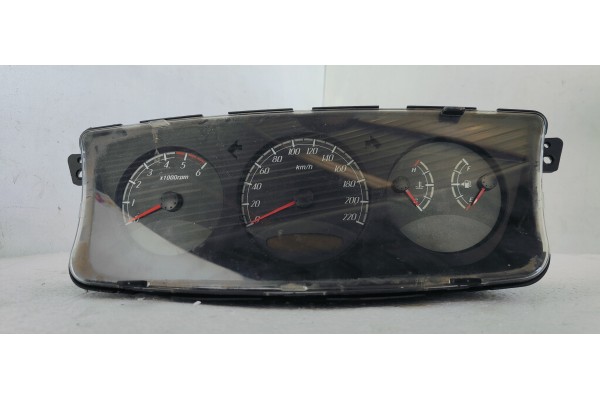 Recambio de cuadro instrumentos para ssangyong kyron 270 xdi limited 4wd referencia OEM IAM 8021009050  