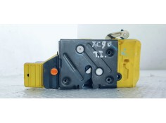 Recambio de cerradura puerta trasera izquierda para volvo xc90 2.4 d5 163 4x4 referencia OEM IAM 30663048  
