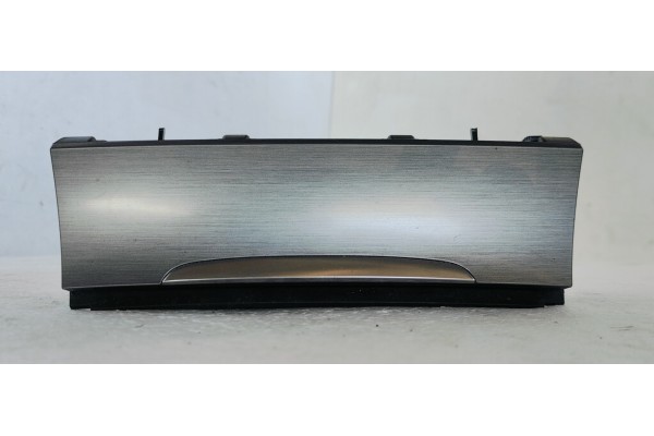 Recambio de cenicero para volkswagen passat lim. (362) 2.0tdi 140 fap referencia OEM IAM 3C0863284K  