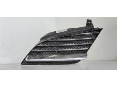 Recambio de rejilla paragolpes izquierda para nissan primera berlina (p12) line up referencia OEM IAM 6233AU300  