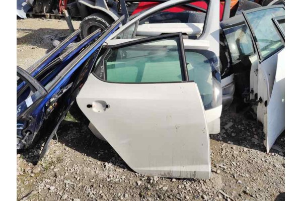 Recambio de puerta trasera derecha para seat ibiza iv berlina 1.2 tdi 75 fap referencia OEM IAM   