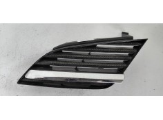 Recambio de rejilla paragolpes izquierda para nissan primera berlina (p12) line up referencia OEM IAM 6233AU300  