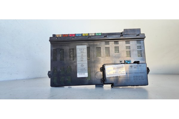 Recambio de caja reles / fusibles para bmw x5 (e53) 3.0d referencia OEM IAM 8380407  