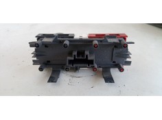 Recambio de warning para renault megane ii berlina 5p 1.5 dci diesel referencia OEM IAM 8200407415 8200407415 8200407416