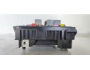 Recambio de caja reles / fusibles para opel astra j lim. 1.7 16v cdti referencia OEM IAM 13318782  