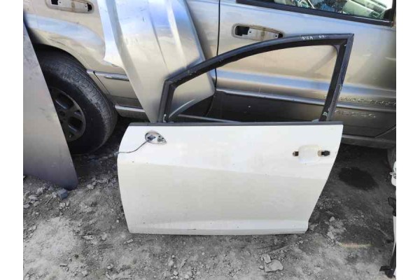 Recambio de puerta delantera izquierda para seat ibiza iv berlina 1.2 tdi 75 fap referencia OEM IAM   