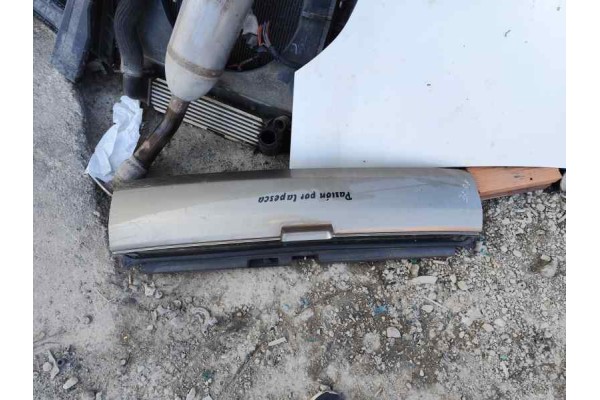 Recambio de porton trasero para peugeot 3008 1.6 hdi 110 fap referencia OEM IAM   