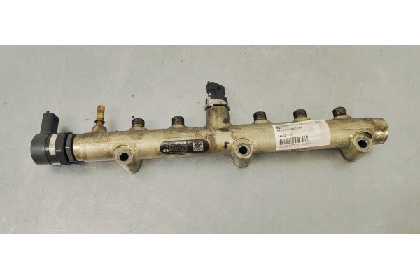 Recambio de rampa inyectora para kia sorento 2.5 crdi ex referencia OEM IAM 0445214103  
