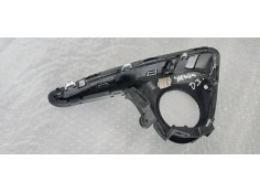 Recambio de moldura para toyota yaris 1.5 i 112 referencia OEM IAM 520300D040  