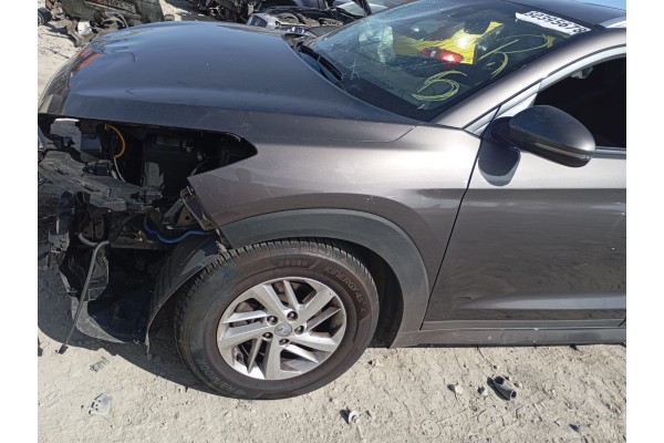 Recambio de aleta delantera izquierda para hyundai tucson sle 2wd referencia OEM IAM   