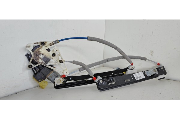 Recambio de elevalunas trasero derecho para ford b-max 1.6 tdci cat referencia OEM IAM 0130822648  