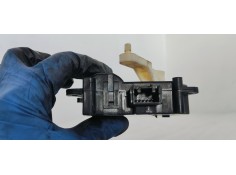 Recambio de motor apertura trampillas climatizador para toyota yaris 1.5 i 112 referencia OEM IAM CZ1138002810  