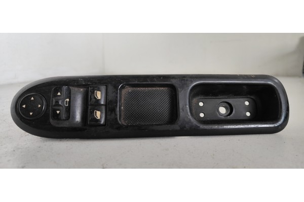 Recambio de mando elevalunas delantero izquierdo para peugeot 407 sw sr confort referencia OEM IAM 96468705XT  