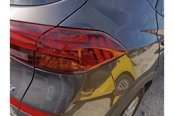 Recambio de piloto trasero derecho para hyundai tucson sle 2wd referencia OEM IAM   