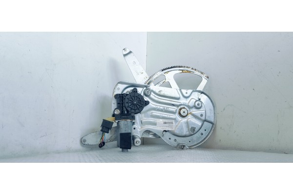 Recambio de elevalunas delantero derecho para volvo xc90 2.4 d5 163 4x4 referencia OEM IAM 101354XXX  