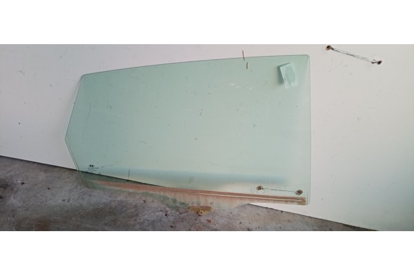 Recambio de luna trasera derecha para hyundai i30 1.6 crdi cat referencia OEM IAM   