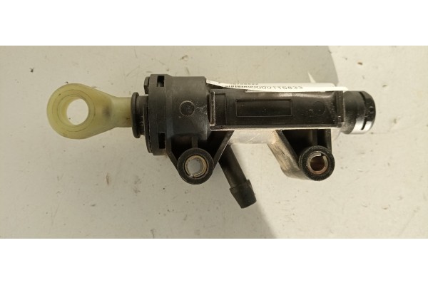 Recambio de bomba embrague para bmw serie 1 berlina (e81/e87) 118d referencia OEM IAM 21526758822  