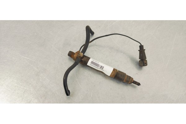 Recambio de inyector para volkswagen golf iv berlina (1j1) 1.9 tdi referencia OEM IAM 028130201S  