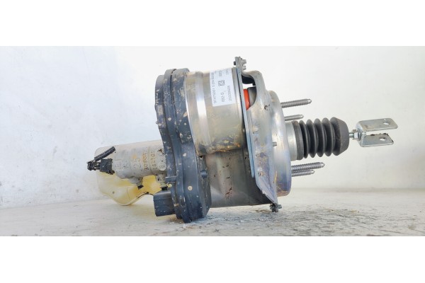 Recambio de servofreno para toyota corolla (e21) zwe219l-dhxnbw(6h) referencia OEM IAM 4721002070  