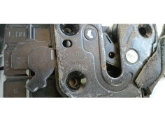 Recambio de cerradura puerta trasera izquierda para hyundai i30 1.6 crdi cat referencia OEM IAM A045035  