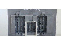 Recambio de caja reles / fusibles para skoda octavia combi (5e5) ambition referencia OEM IAM 5Q0937084S  