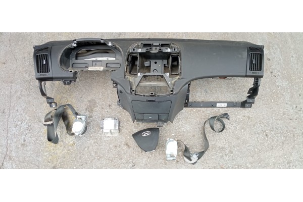 Recambio de kit airbag para hyundai i30 1.6 crdi cat referencia OEM IAM 959102R000  
