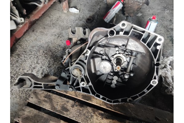 Recambio de caja cambios para fiat fiorino básico referencia OEM IAM 20031314872  