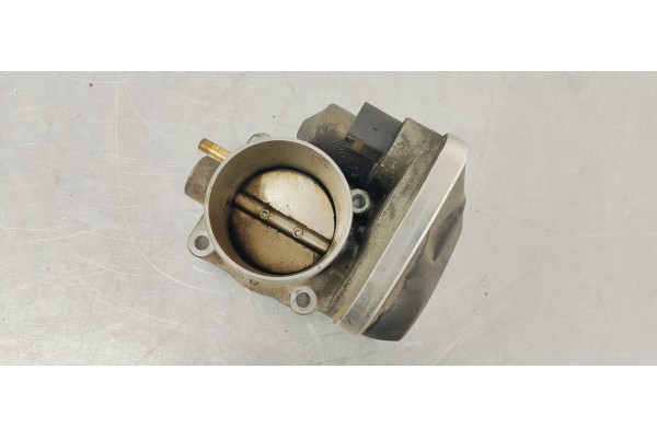 Recambio de caja mariposa para renault scenic ii grand emotion referencia OEM IAM 8200190230  