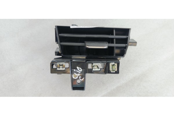 Recambio de rejilla aireadora para renault clio v 1.5 d turbo 100 fap referencia OEM IAM   