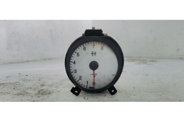 Recambio de cuadro instrumentos para alfa romeo 156 (116) 1.9 jtd 16v progression referencia OEM IAM 6850840070  