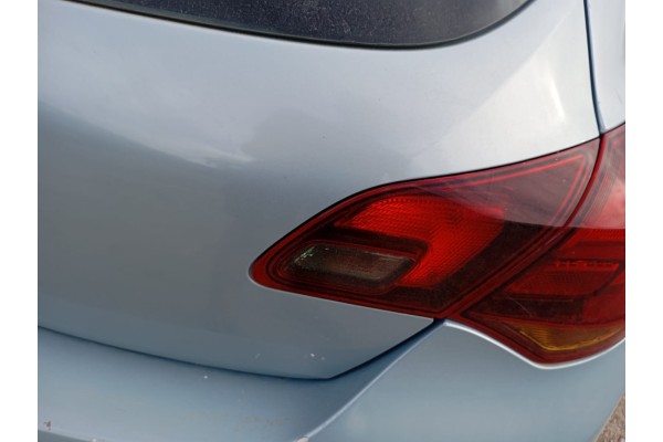 Recambio de piloto trasero derecho interior para opel astra j lim. enjoy referencia OEM IAM   