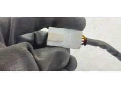 Recambio de cerradura maletero / porton para kia rio drive referencia OEM IAM   