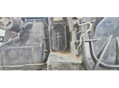 Recambio de faro derecho para audi a4 berlina (8e) 1.9 tdi referencia OEM IAM 8E0941004F  