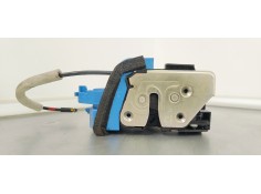 Recambio de cerradura puerta trasera derecha para kia cee´d 1.4 crdi 90 fap referencia OEM IAM 81420A2000  