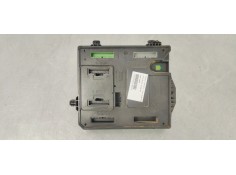 Recambio de caja reles / fusibles para renault scenic iii 1.5 dci diesel fap referencia OEM IAM 284B15986R  
