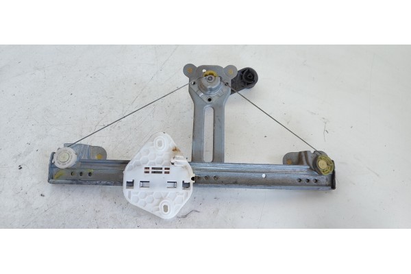 Recambio de elevalunas trasero derecho para dacia logan 1.4 cat referencia OEM IAM ARDARM118491  