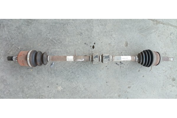 Recambio de transmision delantera derecha para hyundai i30 1.6 crdi cat referencia OEM IAM   