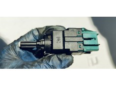 Recambio de interruptor para renault clio v 1.5 d turbo 100 fap referencia OEM IAM 253203383R  