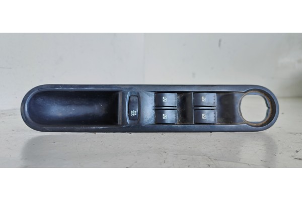 Recambio de mando elevalunas delantero izquierdo para renault espace iv (jk0) grand espace expression referencia OEM IAM 8200328