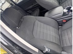 ASIENTO DELANTERO DERECHO 