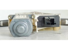 Recambio de elevalunas delantero izquierdo para audi a6 berlina (4f2) 2.4 referencia OEM IAM 4F0959801B  