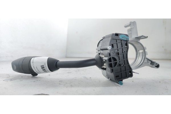 Recambio de mando multifuncion para mercedes-benz clase c (w203) berlina 200 cdi (203.004) referencia OEM IAM A2035450410  