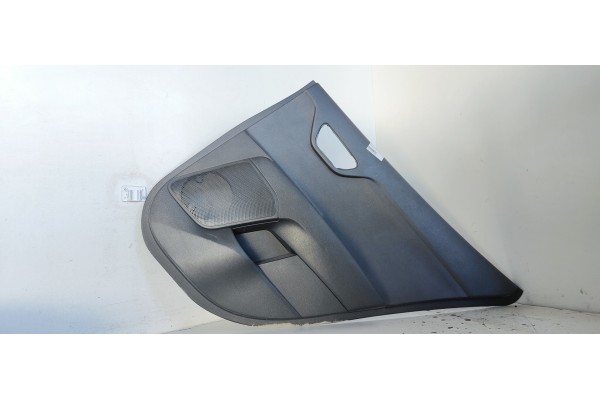 Recambio de guarnecido puerta trasera derecha para kia rio (yb) 1.4 cat referencia OEM IAM 83302H8010WK  