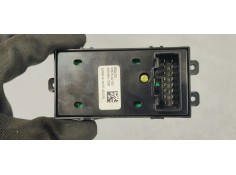 Recambio de mando elevalunas delantero izquierdo para kia cee´d 1.4 crdi 90 fap referencia OEM IAM 93570A2100  