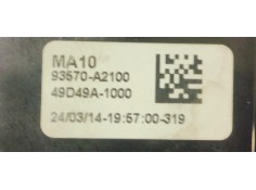 Recambio de mando elevalunas delantero izquierdo para kia cee´d 1.4 crdi 90 fap referencia OEM IAM 93570A2100  