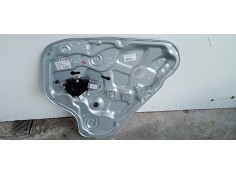 ELEVALUNAS TRASERO DERECHO 834802R050 5602476 814202L000