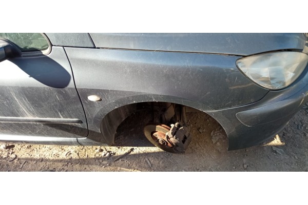 Recambio de aleta delantera derecha para peugeot 307 cc (s1) 1.6 referencia OEM IAM   